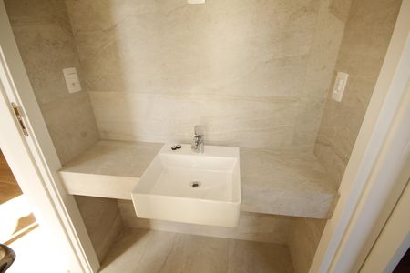 Apartamento à venda com 101m², 3 quartos e 2 vagasQuarto Suíte banheiro 
