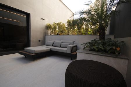 Apartamento à venda com 101m², 3 quartos e 2 vagaslouge
