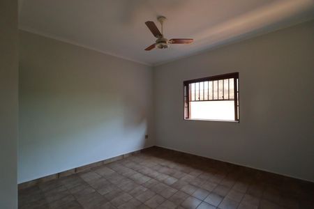 Casa para alugar com 262m², 4 quartos e 4 vagas Casa para alugar com 262m², 4 quartos e 4 vagasSuíte