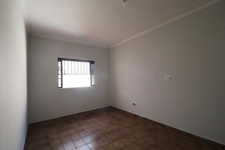Casa para alugar com 262m², 4 quartos e 4 vagas Casa para alugar com 262m², 4 quartos e 4 vagasQuarto 1