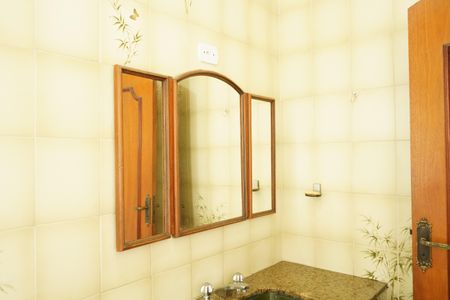 Casa para alugar com 150m², 3 quartos e 1 vagaBanheiro