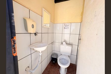 Casa para alugar com 780m², 3 quartos e 10 vagasBanheiro externo 2