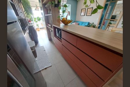 Cozinha de apartamento para alugar com 2 quartos, 62m² em Continental, Osasco