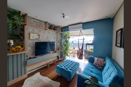 Sala de apartamento para alugar com 2 quartos, 62m² em Continental, Osasco