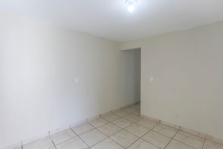 Casa para alugar com 2 quartos, 50m² em Taboão, Diadema