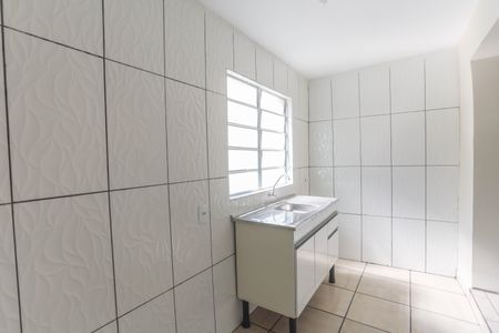 Casa para alugar com 50m², 2 quartos e sem vaga
