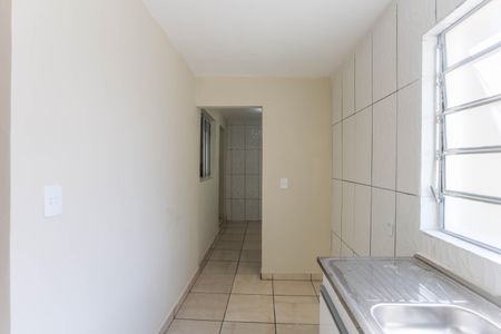 Casa para alugar com 50m², 2 quartos e sem vaga