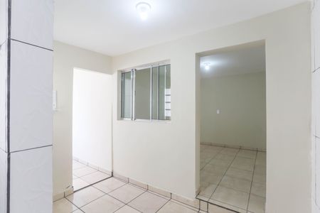Casa para alugar com 50m², 2 quartos e sem vaga