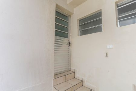Casa para alugar com 50m², 2 quartos e sem vaga