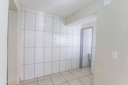 Casa para alugar com 50m², 2 quartos e sem vaga