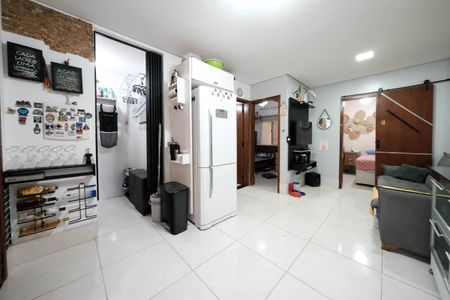 Sala/Cozinha de apartamento à venda com 2 quartos, 38m² em Parque Boturussu, São Paulo