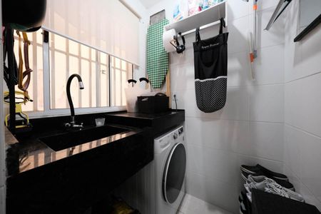 Apartamento à venda com 38m², 2 quartos e 1 vagaÁrea de Serviço