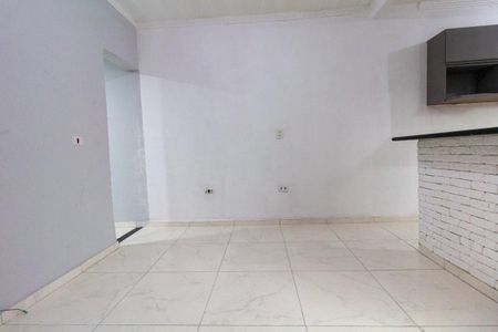 Casa para alugar com 5m², 1 quarto e sem vagaSala