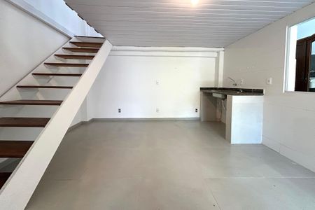 Sala de apartamento para alugar com 1 quarto, 50m² em Campeche, Florianópolis