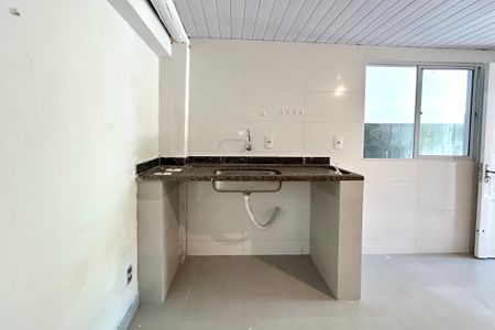 Apartamento para alugar com 50m², 1 quarto e 1 vagaCozinha 