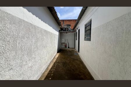 Casa à venda com 156m², 2 quartos e 8 vagas Casa à venda com 156m², 2 quartos e 8 vagasFachada