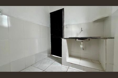 Casa à venda com 156m², 2 quartos e 8 vagas Casa à venda com 156m², 2 quartos e 8 vagasCozinha