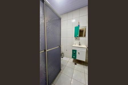 Casa à venda com 156m², 2 quartos e 8 vagas Casa à venda com 156m², 2 quartos e 8 vagasbanho