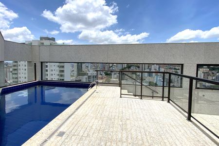 Apartamento à venda com 372m², 4 quartos e 5 vagasPiscina