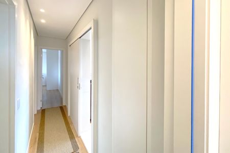 Apartamento à venda com 372m², 4 quartos e 5 vagasCorredor