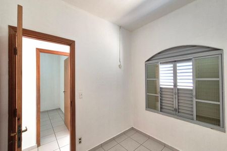 Casa para alugar com 80m², 2 quartos e 4 vagasQuarto 1 