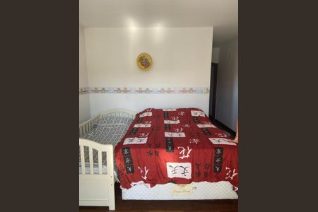 Foto 28 de casa à venda com 3 quartos, 170m² em Cidade São Jorge, Santo André