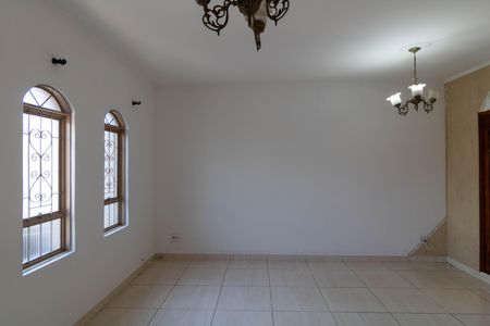 Sala 01 de casa para alugar com 3 quartos, 150m² em Vila Anhanguera, Campinas