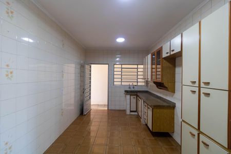 Casa à venda com 150m², 4 quartos e 4 vagasCozinha