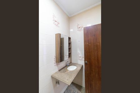 Casa à venda com 150m², 4 quartos e 4 vagasbanheiro 