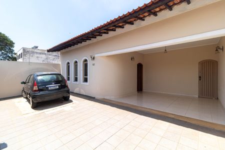 Casa à venda com 150m², 4 quartos e 4 vagasGaragem