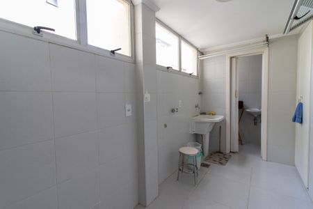 Apartamento à venda com 123m², 2 quartos e 2 vagas