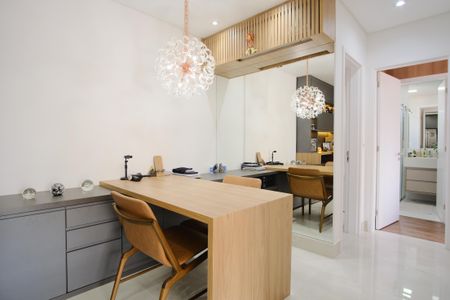 Apartamento à venda com 81m², 2 quartos e 2 vagasSala