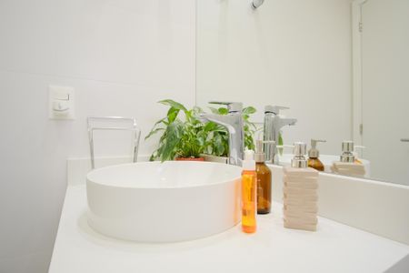 Apartamento à venda com 81m², 2 quartos e 2 vagasBanheiro Social