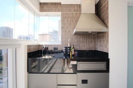 Apartamento à venda com 81m², 2 quartos e 2 vagasVaranda