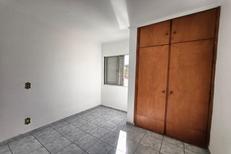 Apartamento à venda com 76m², 2 quartos e 2 vagasQuarto 2