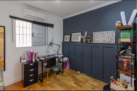 Casa à venda com 2 quartos, 120m² em Jardim Monte Kemel, São Paulo