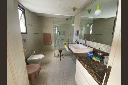 Apartamento à venda com 285m², 4 quartos e 4 vagas