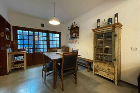 Casa à venda com 3 quartos, 150m² em Jardim Rizzo, São Paulo