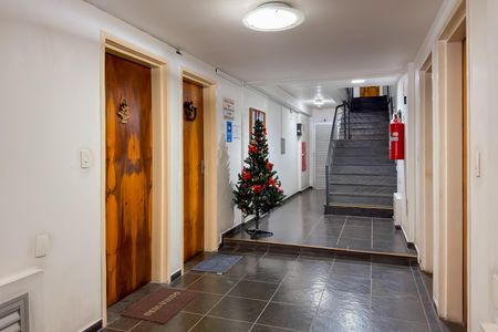 Apartamento à venda com 60m², 2 quartos e 1 vaga Apartamento à venda com 60m², 2 quartos e 1 vagaHall de entrada