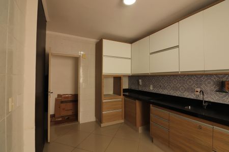 Apartamento à venda com 73m², 2 quartos e 1 vagaCozinha 