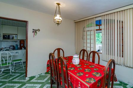 Casa à venda com 600m², 3 quartos e 4 vagasSala 2