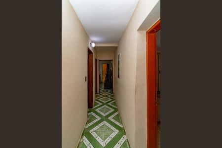 Casa à venda com 600m², 3 quartos e 4 vagasCorredor