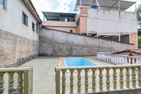 Casa à venda com 600m², 3 quartos e 4 vagasPiscina