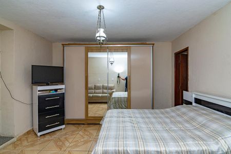 Casa à venda com 600m², 3 quartos e 4 vagasSuíte