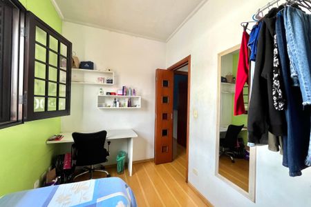 Casa à venda com 238m², 3 quartos e 2 vagasQuarto 2