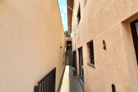 Casa à venda com 238m², 3 quartos e 2 vagasÁrea externa