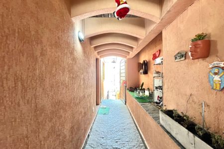 Casa à venda com 238m², 3 quartos e 2 vagasHall de entrada