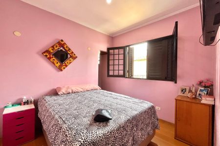 Casa à venda com 238m², 3 quartos e 2 vagasSuite