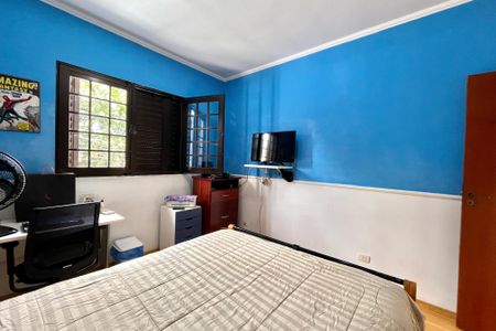 Casa à venda com 238m², 3 quartos e 2 vagasQuarto 3