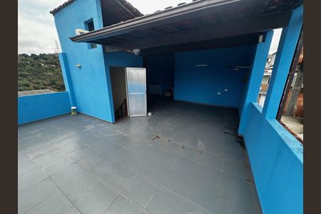 Casa de condomínio à venda com 200m², 3 quartos e 2 vagasÁrea externa